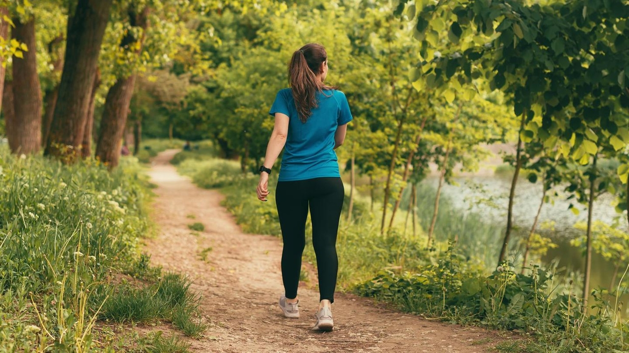 "Caminhada japonesa": 5 efeitos que a tendência fitness tem no seu corpo