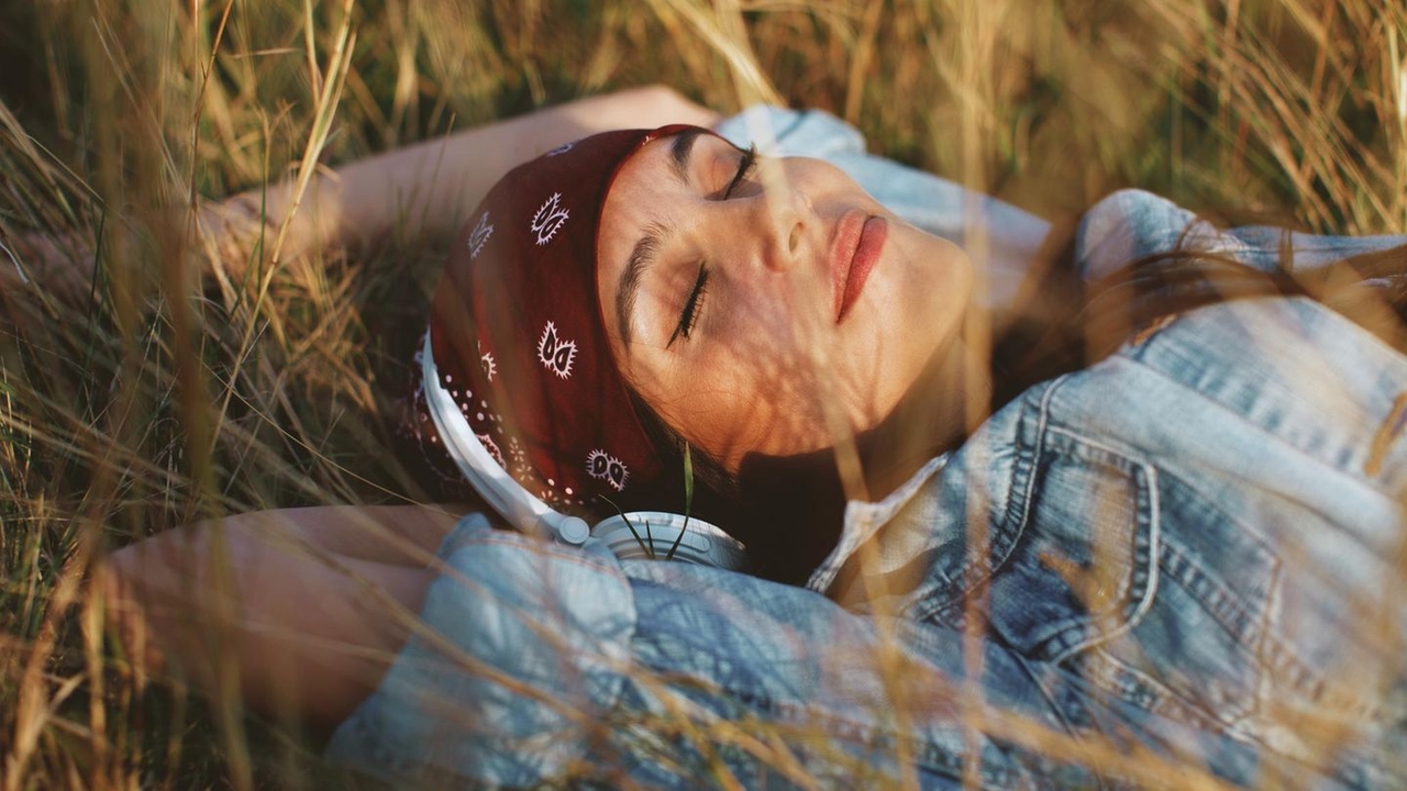 Weekend horoscope from 15 August: 3 zodiac signs create new heart connections