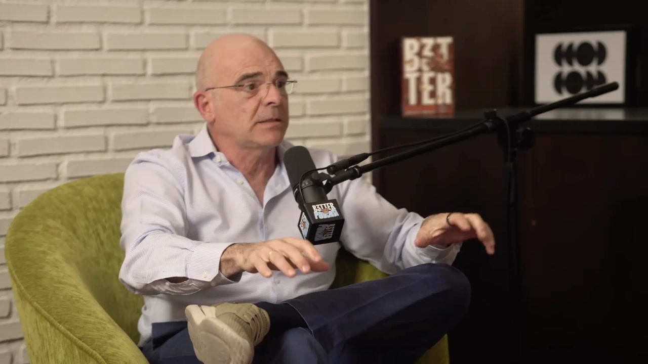 O especialista em antienvelhecimento Ángel Durántez revela a melhor dieta para a longevidade.