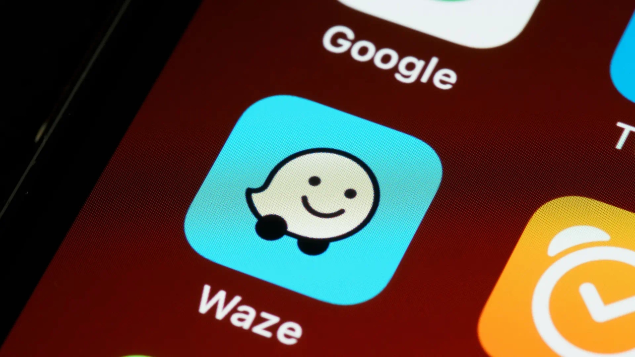 Waze sta interrompendo queste versioni Android: controlla se il tuo telefono è interessato