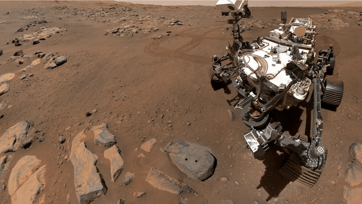 Il rover Perseverance della NASA ha catturato uno dei panorami più nitidi della sua missione su Marte fino ad oggi.