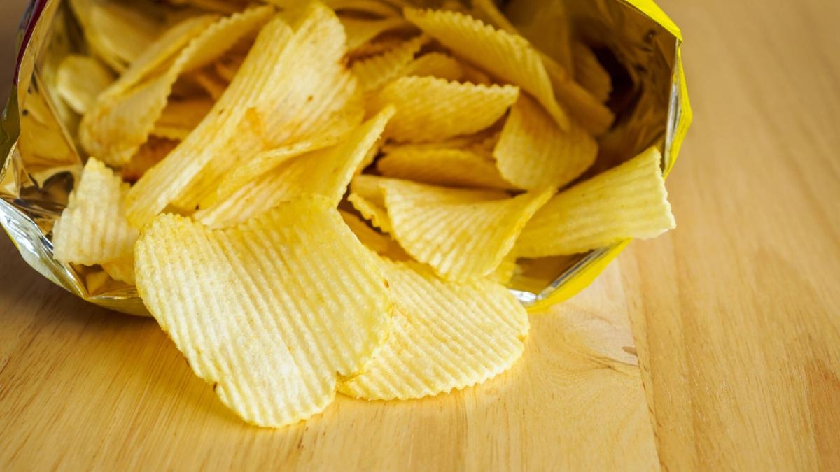 Spuntini sotto esame: è sbagliato mangiare tra un pasto e l'altro?
