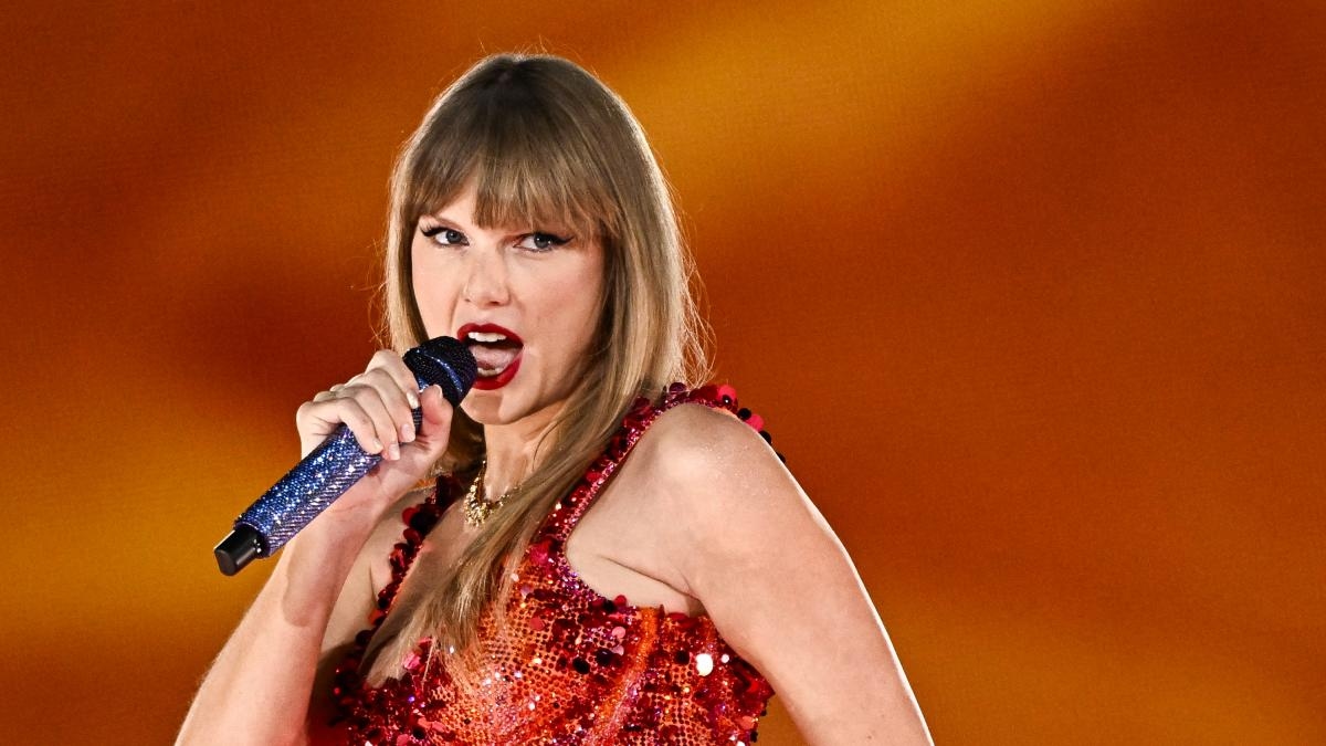 Muzeum Figur Woskowych Madame Tussauds prezentuje trzynaście figur woskowych Taylor Swift inspirowanych jej światową trasą koncertową „Eras Tour”.