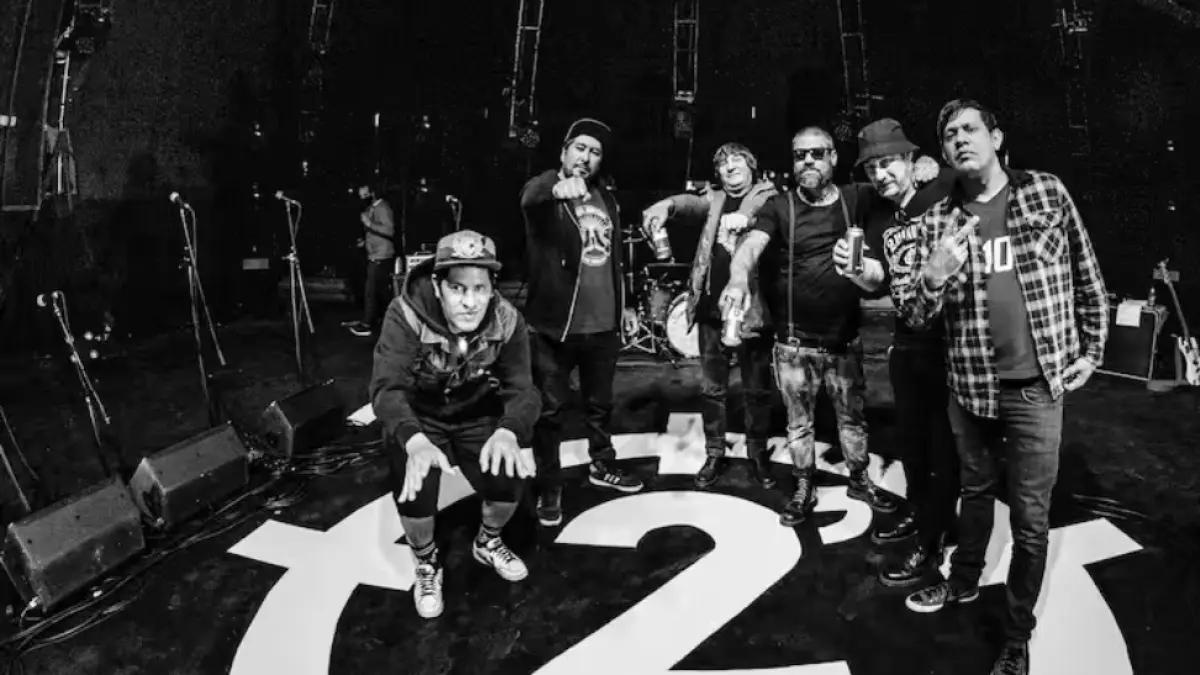 Die Band „2 Minutos“ kehrt zum Cordillera Festival zurück: Sie wird den Veranstaltungsort Panteón Rococó übernehmen.