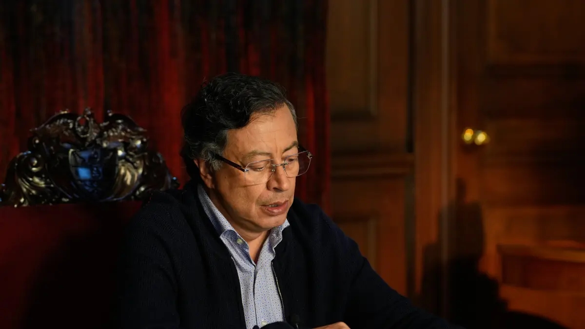 Prezydent Gustavo Petro podał błędne dane dotyczące szkolnictwa wyższego: Nie jest prawdą, że poprzednie rządy nie zwiększyły liczby zapisów na uniwersytety.