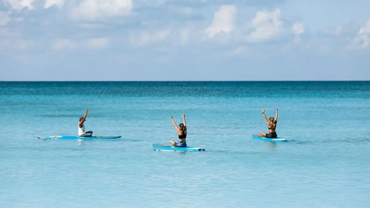 Cayman Airways, die Fluggesellschaft der Cayman Islands, feiert ihr Jubiläum mit Sondertarifen: Wann sind sie gültig?