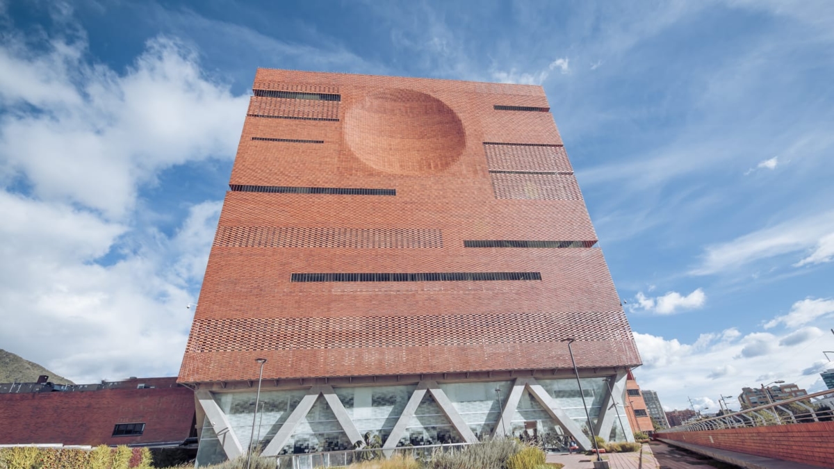The Santa Fe de Bogotá Foundation, a three-time winner at the Latin American Hospital Architecture Awards