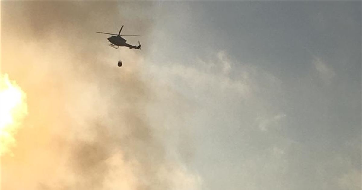 Brand in Aljezur. Die Brandbekämpfung verläuft gut.