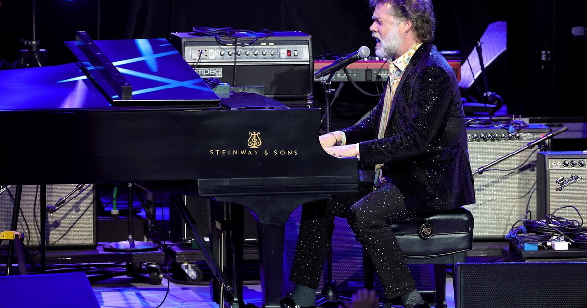 Rufus Wainwright do pop à letra. “Hadrian” tem sua força nas vozes