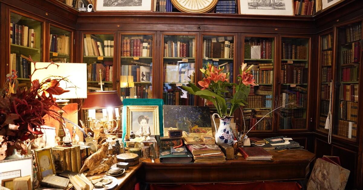 Antica Libreria Cascianelli, da 180 anni una camera delle meraviglie nel cuore di Roma