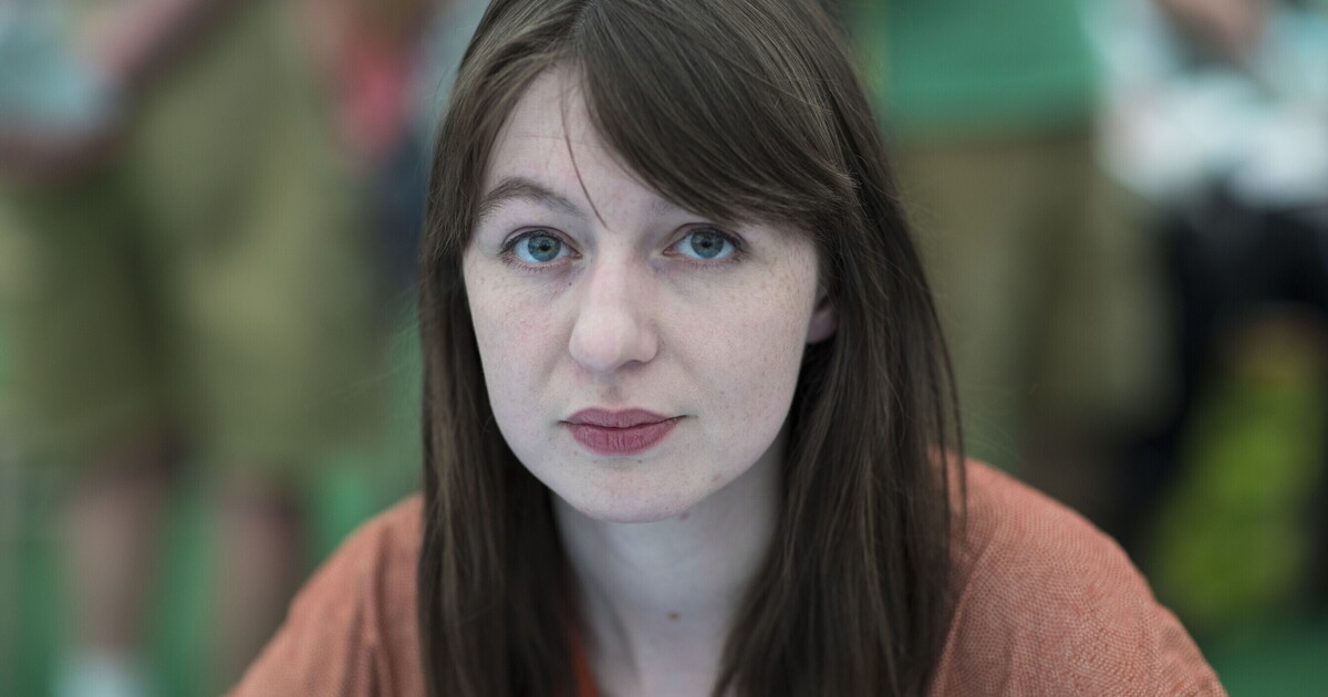 Sally Rooney, la escritora con la keffiyeh