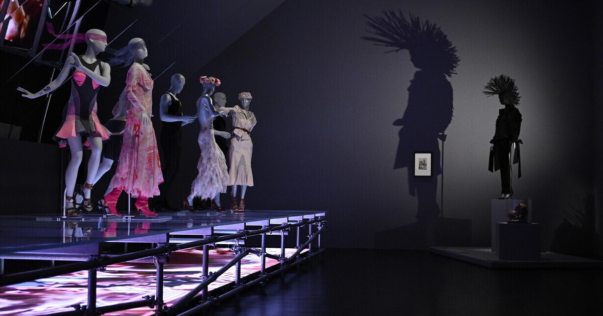 Parce que De Meo fera ce que personne n'ose faire (couper les branches mortes, dans le cas de McQueen).