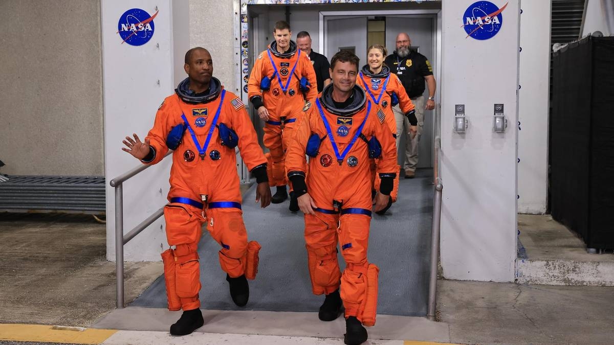 Raumflug zum Mond: NASA gibt Datum für bahnbrechende Mission bekannt