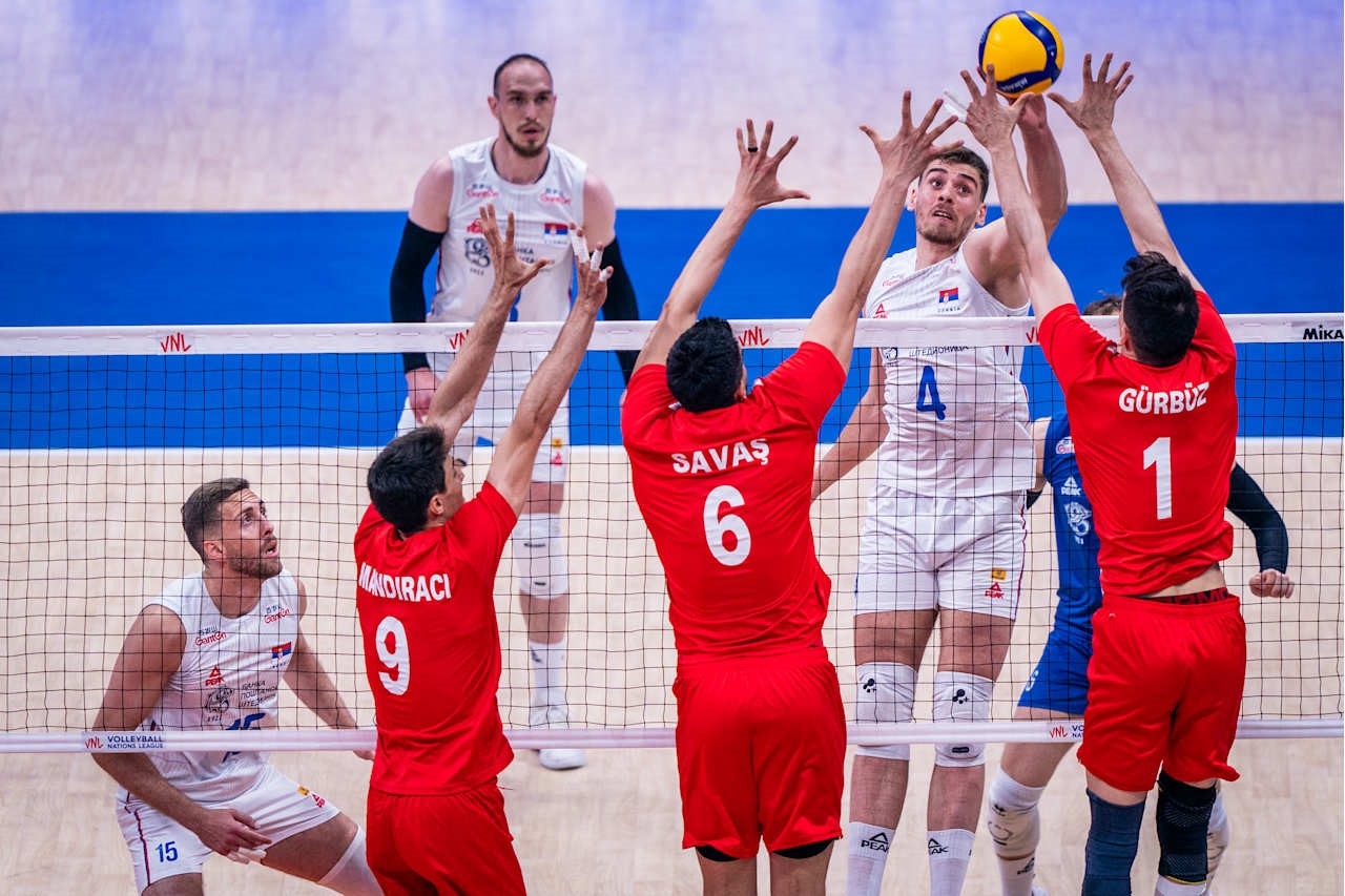 A Milli Erkek Voleybol Takımı, Milletler Ligi'ne mağlubiyetle başladı