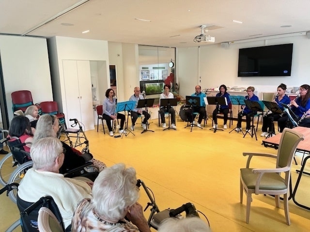 Nursing homes: under the spell of classical music