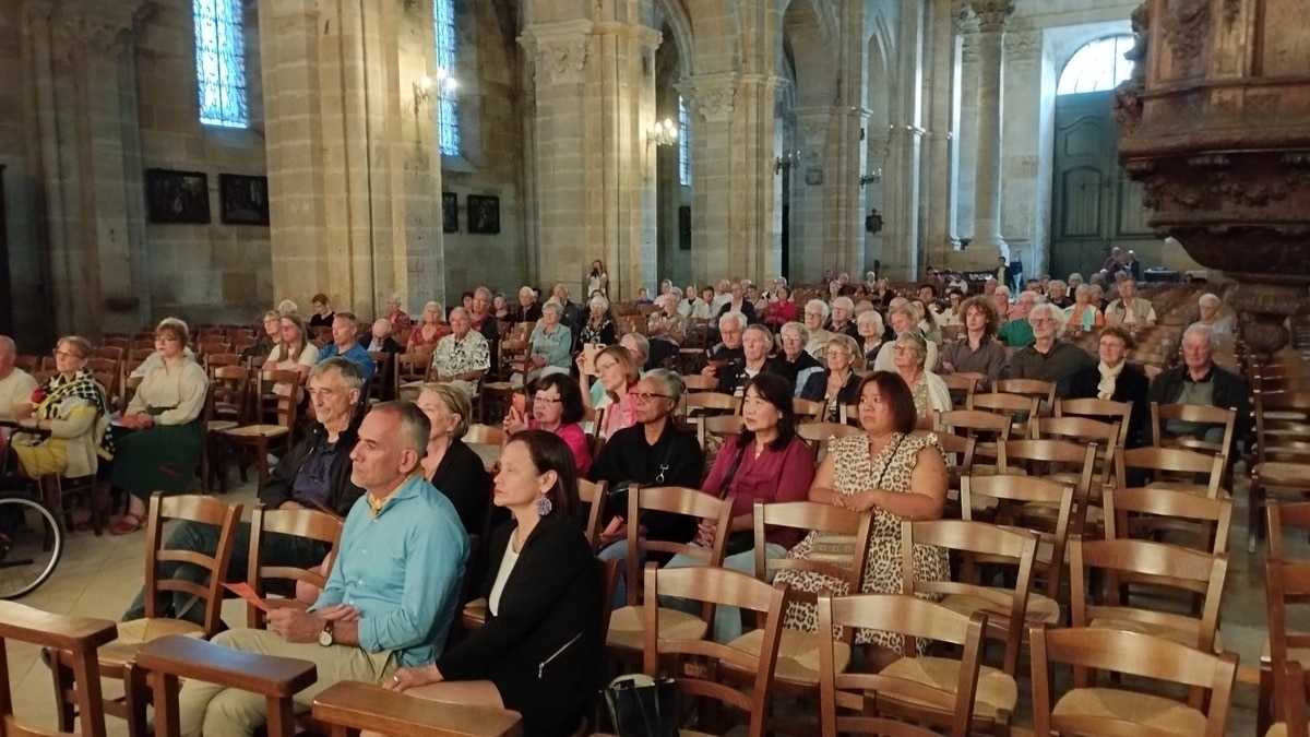 Dutch choir in concert in the cathedral