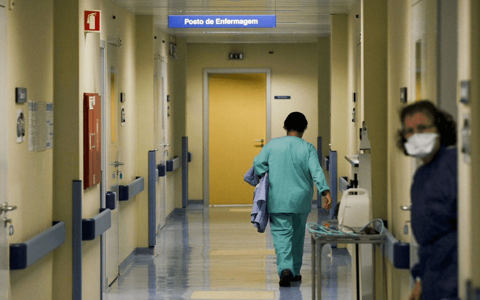 Медицинские работники — это сила NHS, а время ожидания — ее слабость