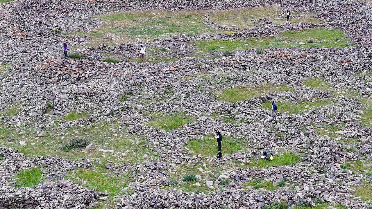 Descubiertas en Van las ruinas de un castillo de 50 habitaciones