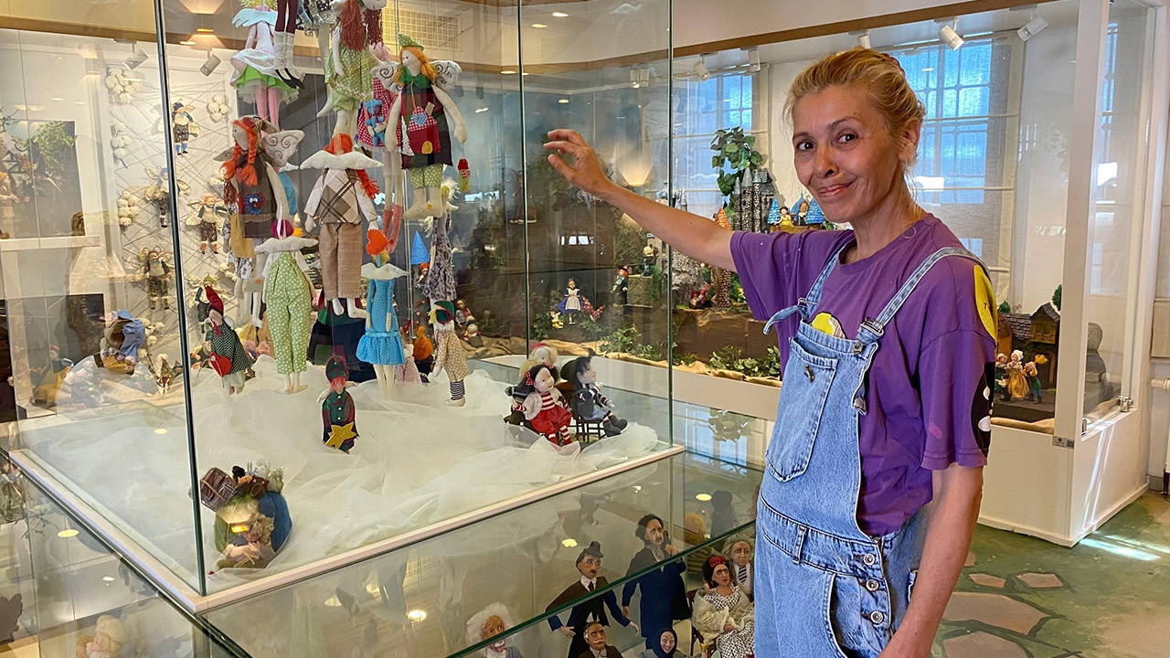 Es begann als Hobby und eröffnete ein Museum mit 2.000 Kunstwerken.