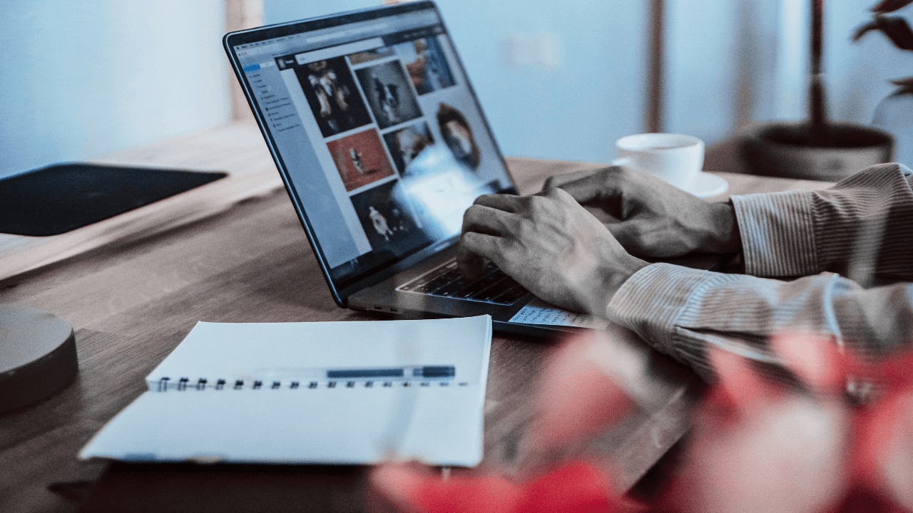 Upwork Raporu, ABD'li Bilgi Çalışanlarının Dörtte Birinin Artık Serbest Çalıştığını ve 2024'te 1,5 Trilyon Dolar Kazanacağını Buldu