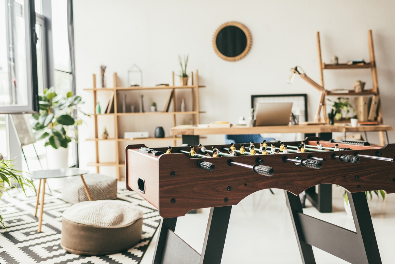 Transforme su espacio con un elegante diseño de oficina Man Cave