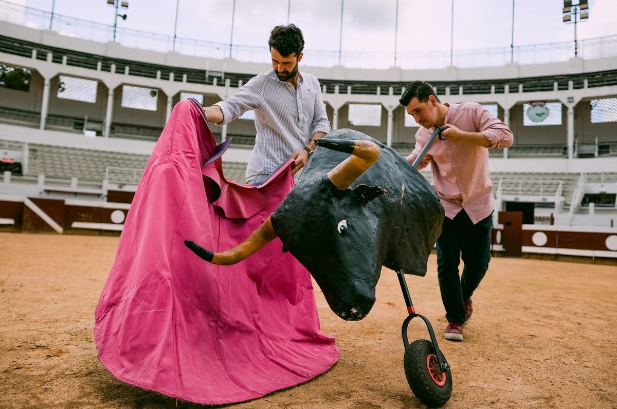 „100 Tage“ ab der Dax Feria, einem von Chiqui'Toros organisierten Stierkampf-Jugendtag