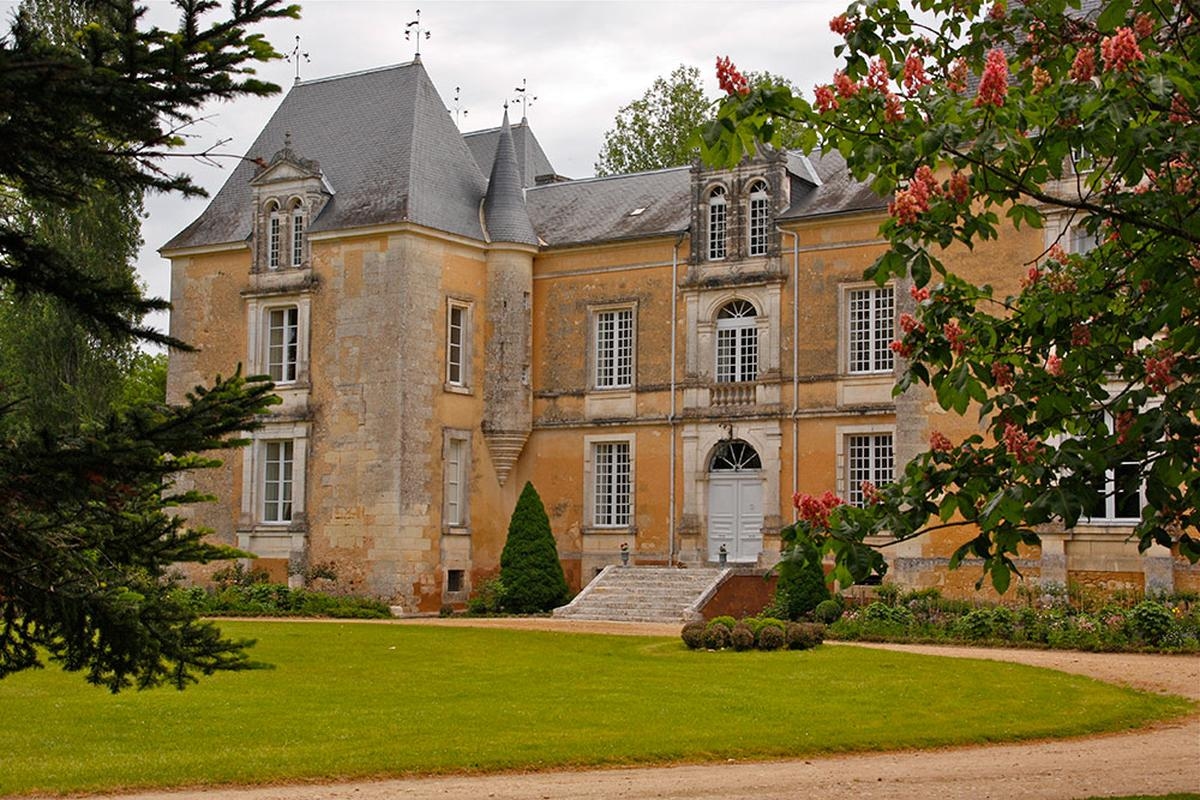 Das Schafrennen: eine neue Wanderung mit Start bei einem Schloss in der Dordogne
