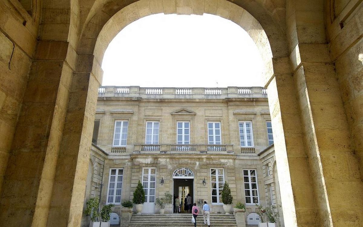 Bordeaux: Basquiat'nın oteli 4,65 milyon avroya satılık, miras yatırımlarının okyanusunda bir damla