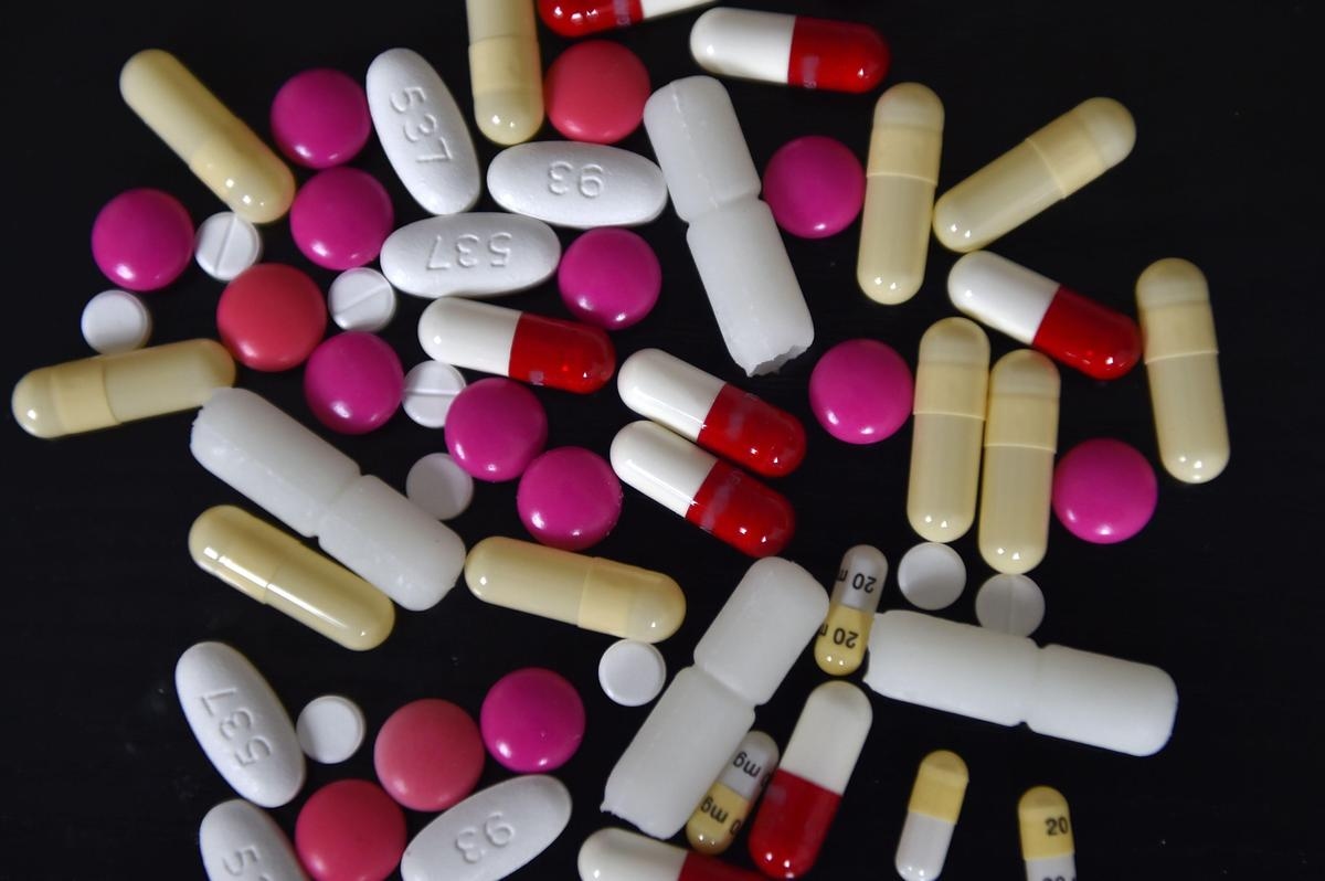 Opioide: Senat fordert „erhöhte Wachsamkeit“ angesichts steigender Risiken in Frankreich