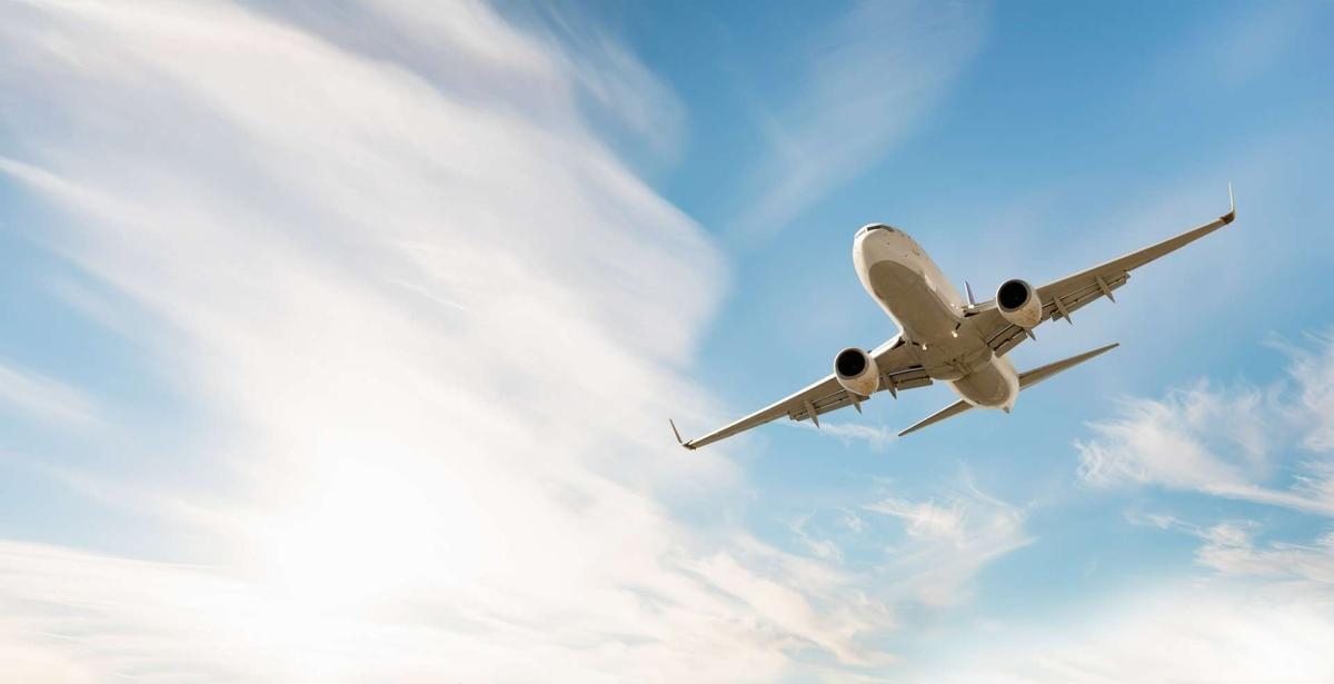 Ein Drittel der Männer glaubt, sie seien in der Lage, eine Notlandung eines Flugzeugs durchzuführen: Warum glauben sie so?