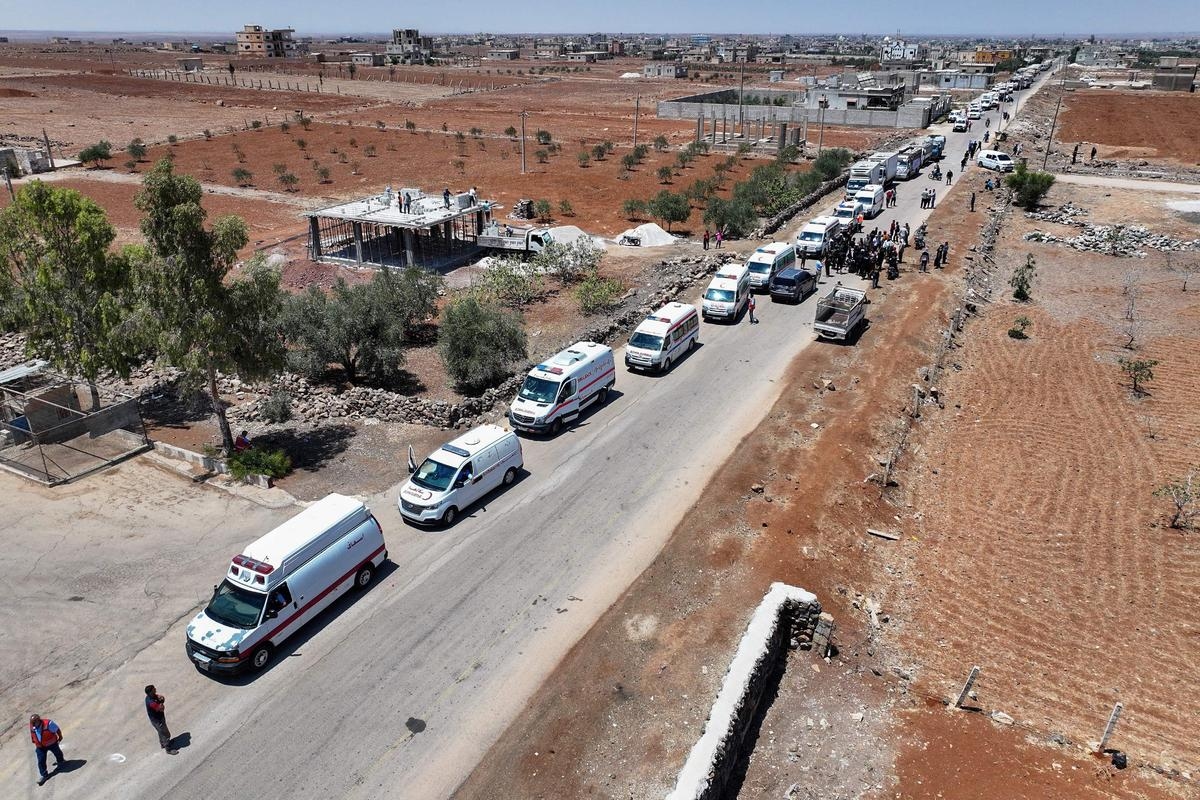 Syria: First humanitarian aid convoy arrives in Sweida after violence that left more than 1,100 dead