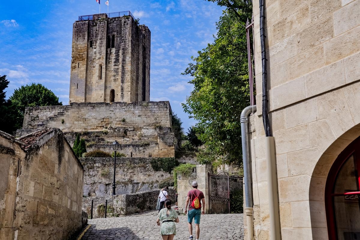 Tourism in Gironde: between vines and stone, Saint-Émilion tells a thousand years of history