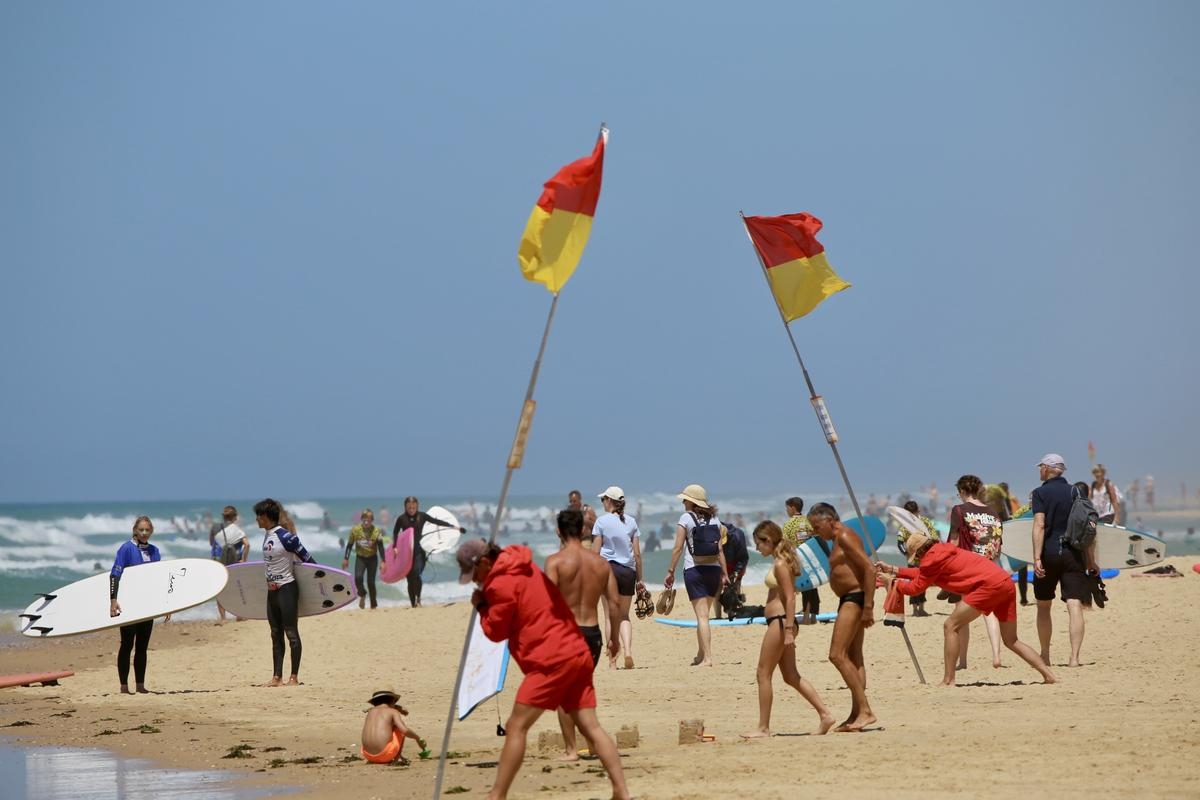 Year-round beach surveillance: a Landes model out of reach in Gironde