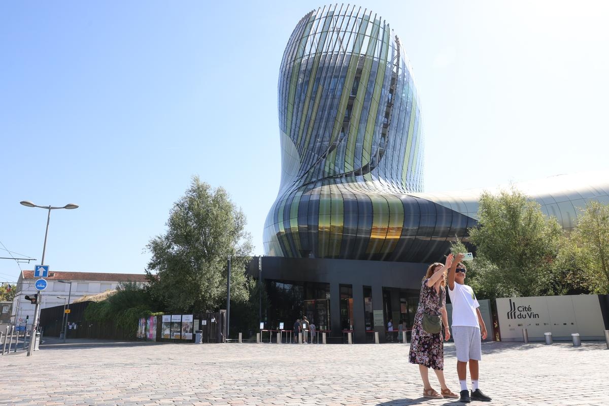 Gironde'de turizm: "Diğer sektörlerden daha az sıkıntı çekiyoruz"... Bordeaux'da kültürel mekanlar Temmuz ayında da tatilcileri cezbediyor