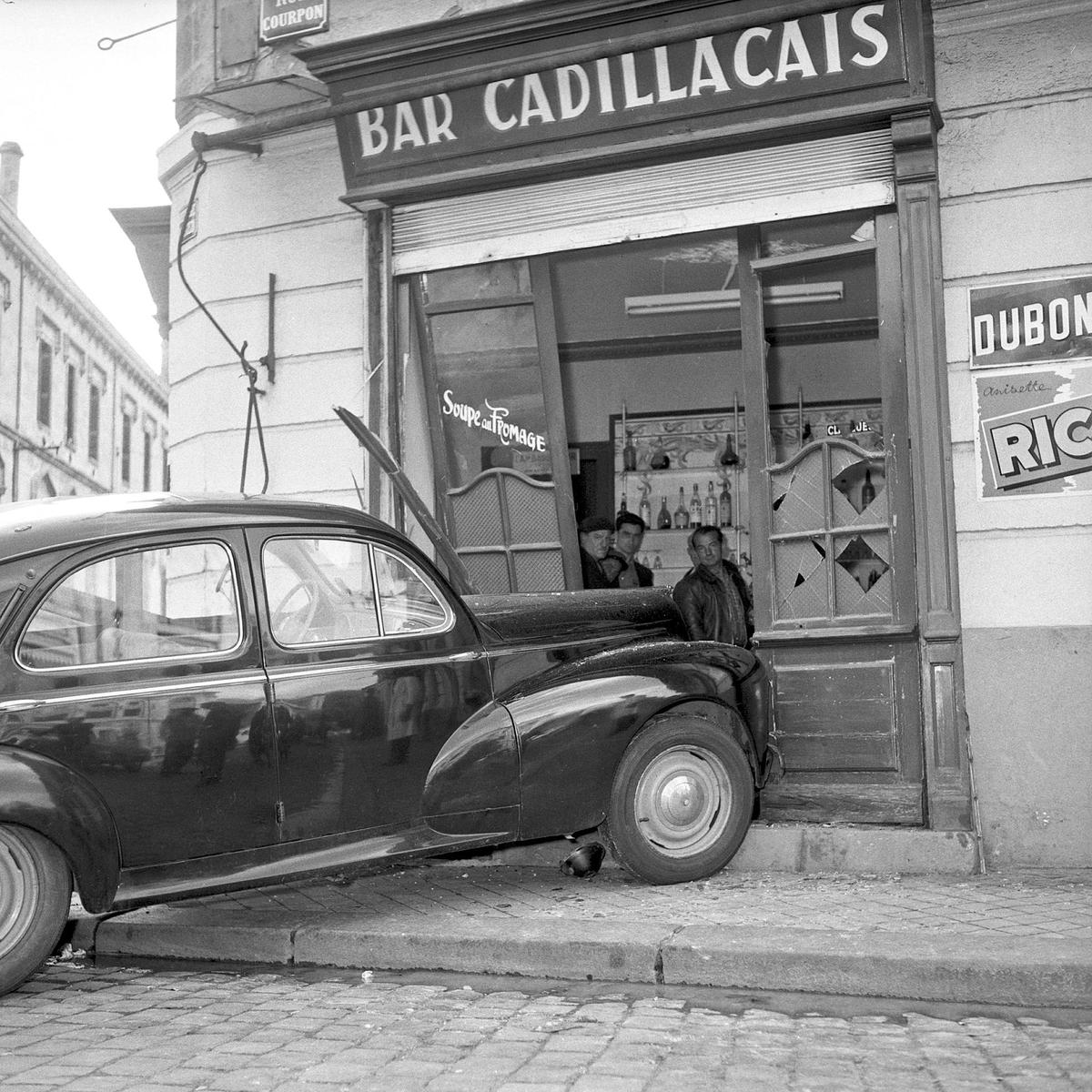 Play with the Eye of the Archives: guess the caption of our photos!