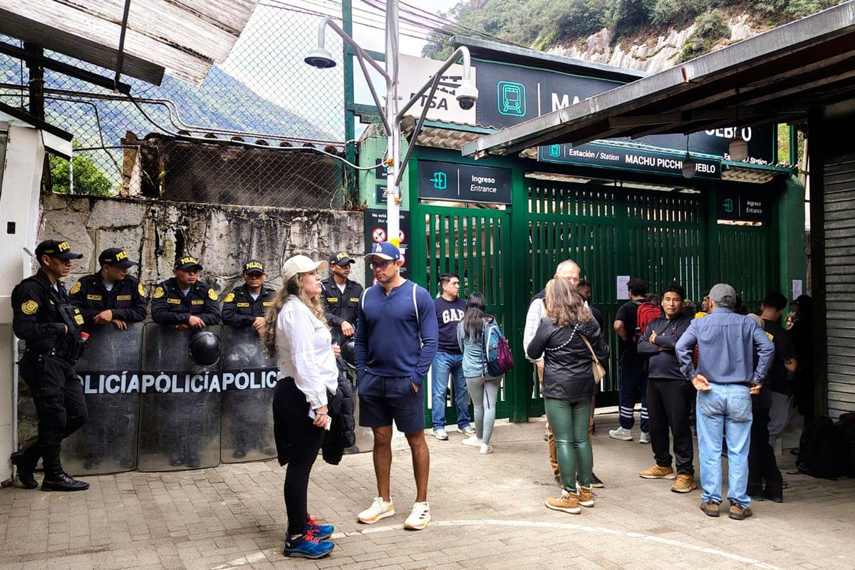 Peru: Koniec blokady Machu Picchu, 1600 turystów ewakuowanych po protestach