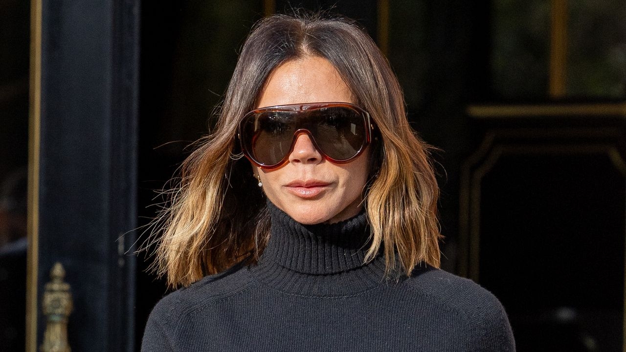 Victoria Beckham usa unhas de princesa – a manicure mais elegante de 2025