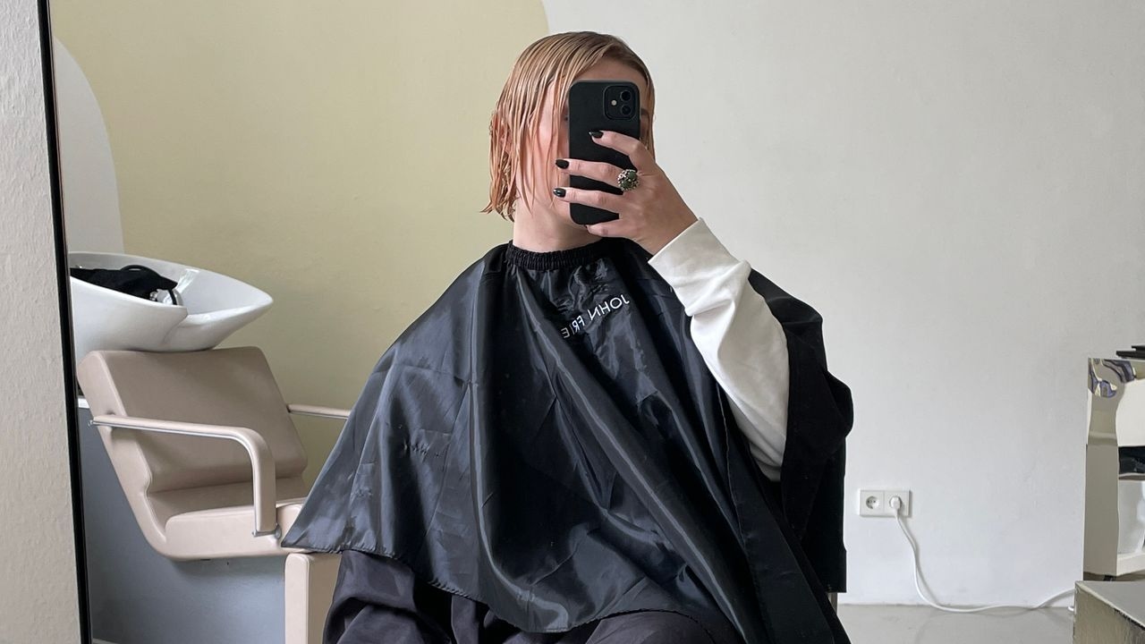 Why I spent 20 hours at the hairdresser to dye my hair blonde