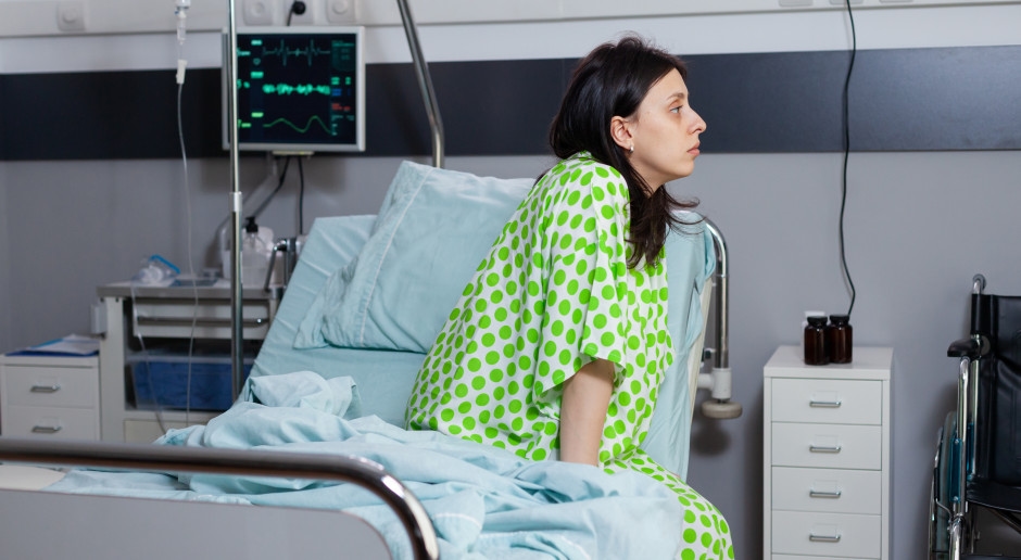 Beyni sessizce yok ediyor. Bu yüzden demans giderek daha genç yaştaki insanları etkiliyor.