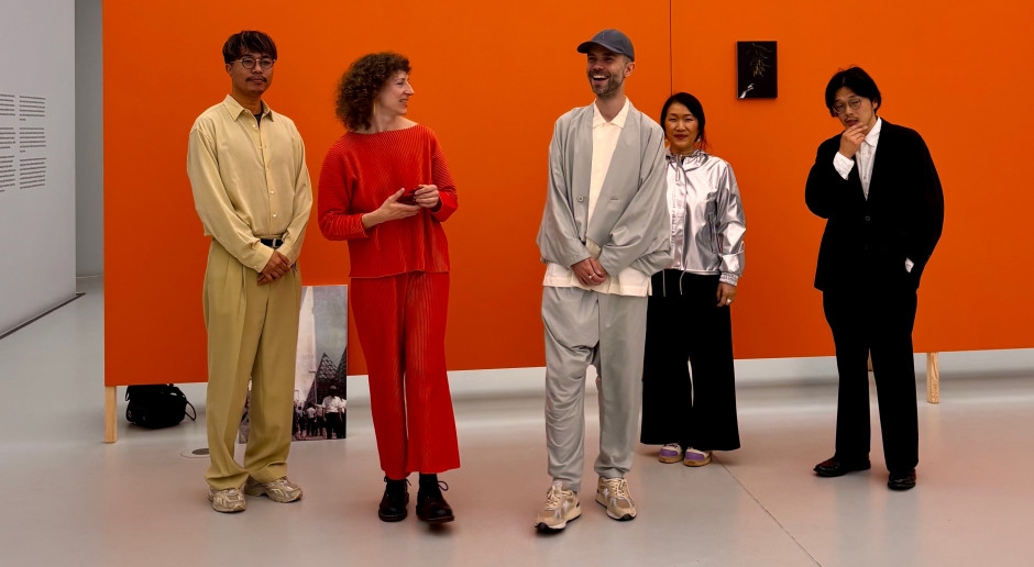 WELL ART: O Japão é um espelho da Polônia. Paweł Pachciarek sobre a nova exposição "Oriente—Oriente" no Museu Manggha