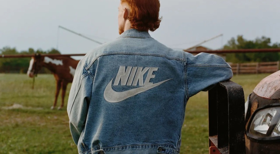 A Nike une forças com a lenda do jeans. Inspiração hip-hop e vintage