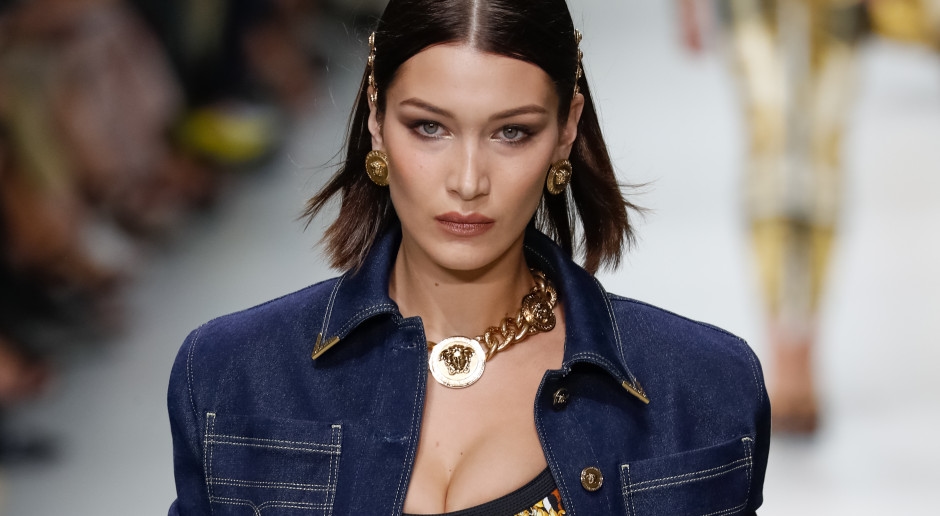 Fashion loves drama. Versace disappears from Milan Fashion Week.