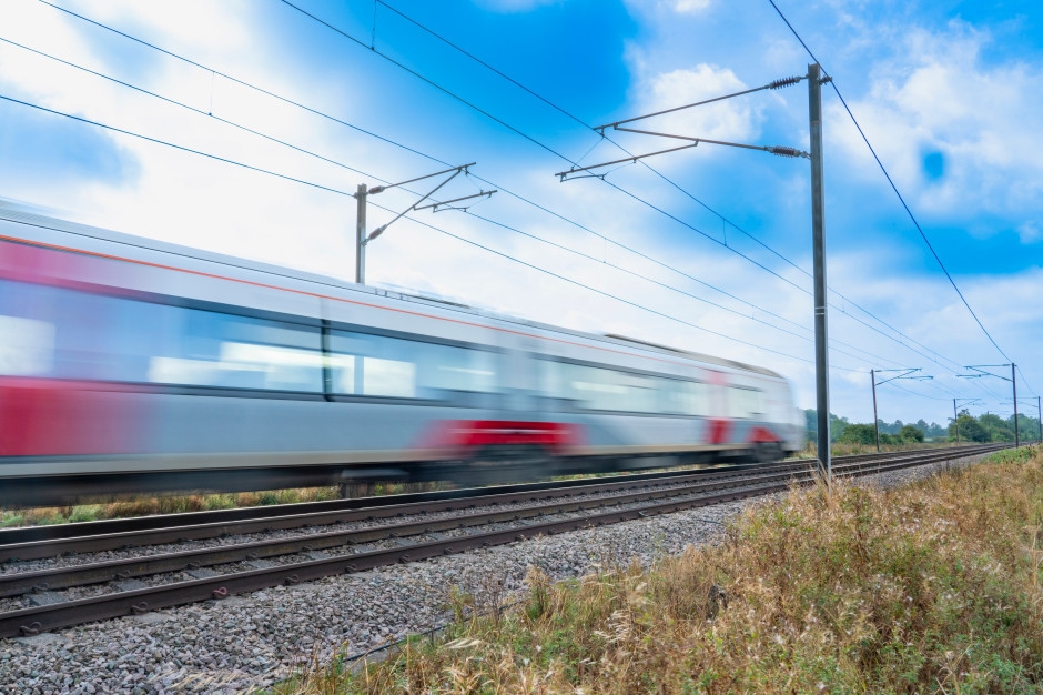 Uma empresa polonesa criou um produto inovador com uma gigante ferroviária global.