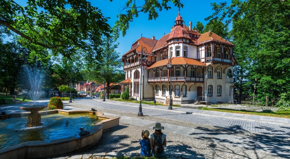 Sanatorium without waiting and for free. We will go to the health resort almost immediately