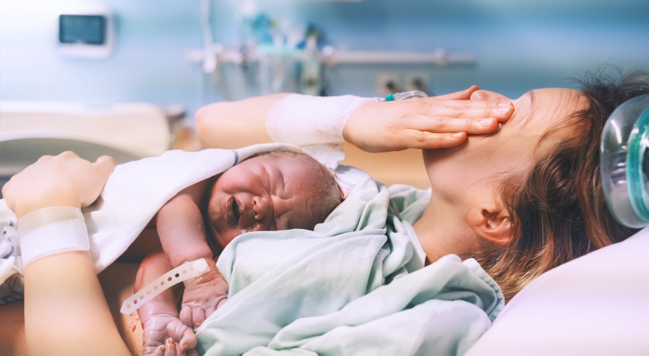 On July 1, the last maternity ward in the Bieszczady Mountains will disappear from the map. The hospital is drowning in debts in parabanks