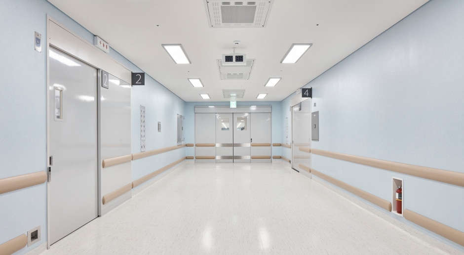 The settlement of hospitals affected by the flood has been extended. They have until the end of 2026