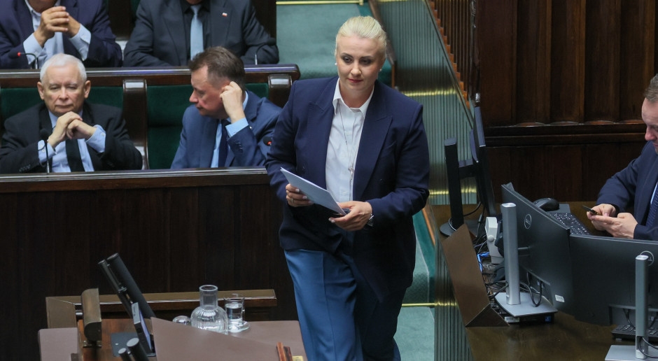 Opposition: the government is moving towards privatization of healthcare. The government: this is a political game of the opposition