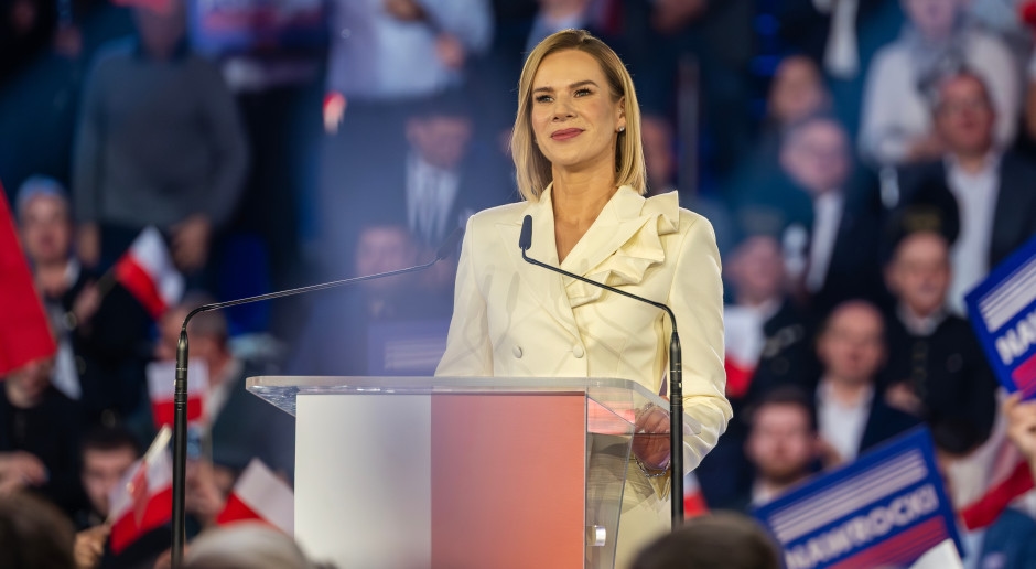 Nawrocka ne chôme pas. Chajzer a commenté : « Elle est en passe de devenir la meilleure Première dame de l'histoire. »