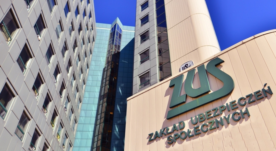 ZUS, "Kontrol ediyorum." dedi. Ve aniden, L4 için 900.000 PLN tasarruf sağlandı.