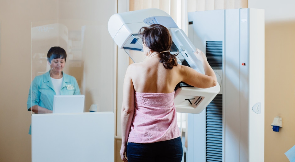 A new drug for breast cancer patients can be administered at home.